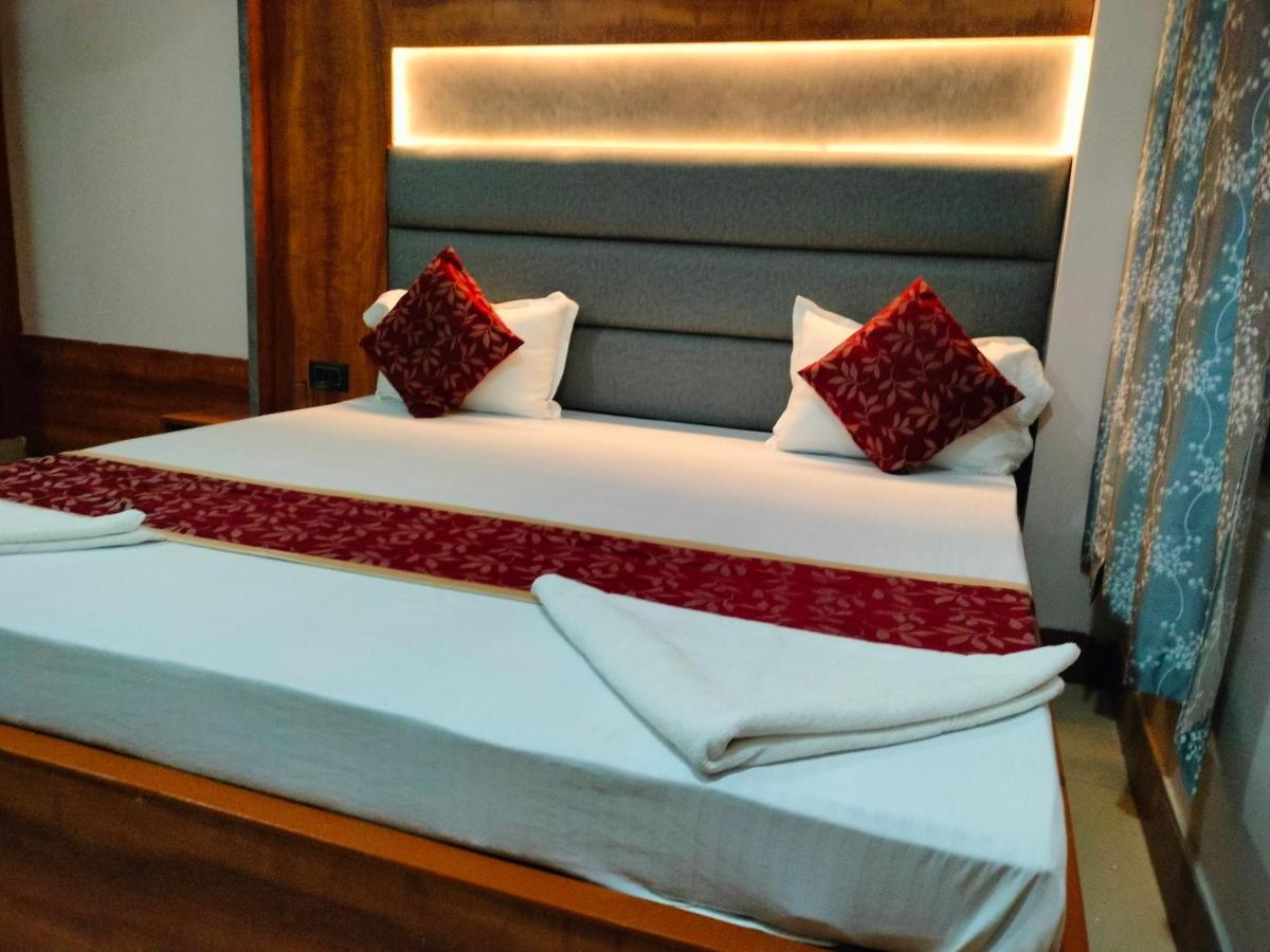 Hotel City Park Guwahati Exterior foto