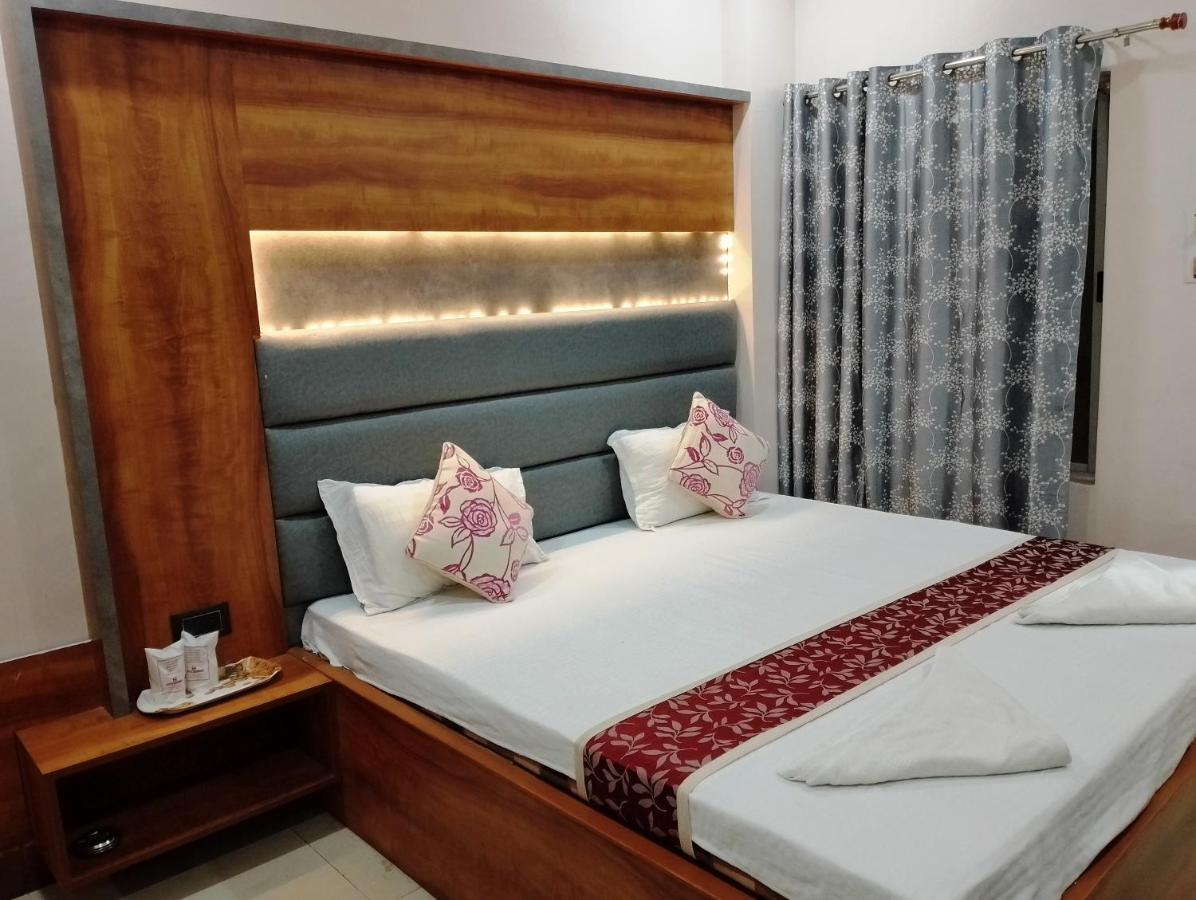 Hotel City Park Guwahati Exterior foto